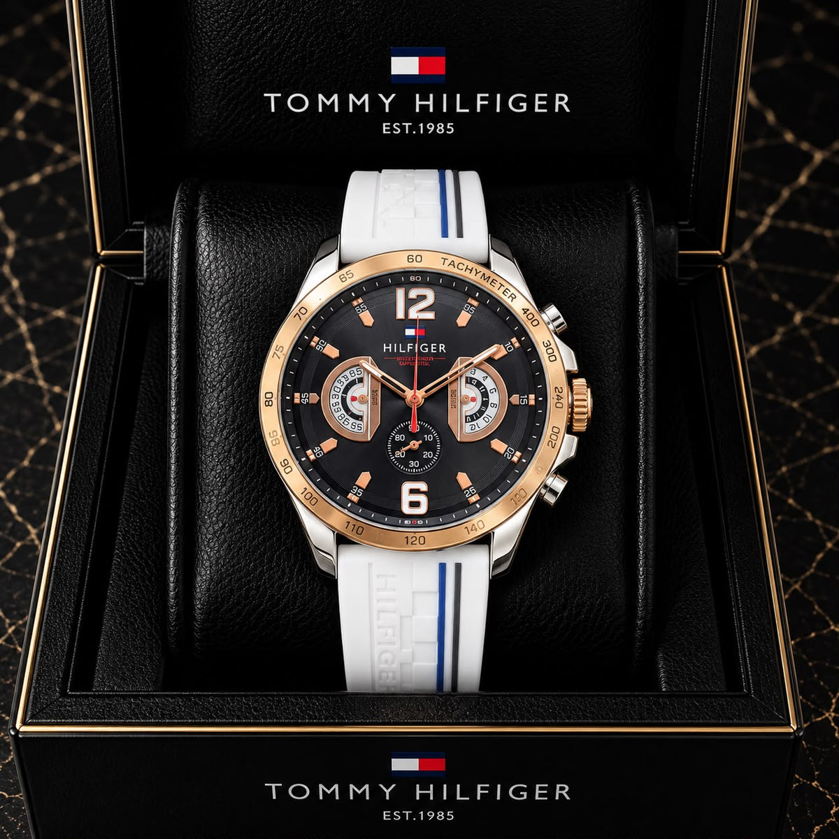 TOMMY HILFIGAR DECKER WHITE